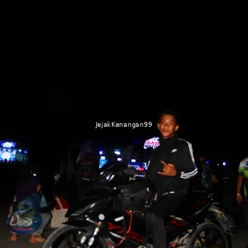 Runner Photo 6065942