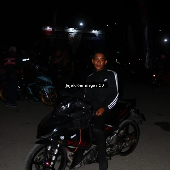 Runner Photo 6065946
