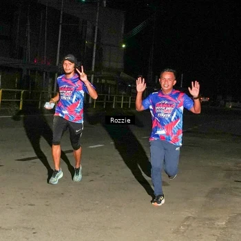 Runner Photo 6065971