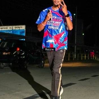 Runner Photo 6065993