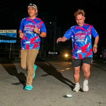 Runner Photo 6066010