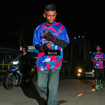 Runner Photo 6066079