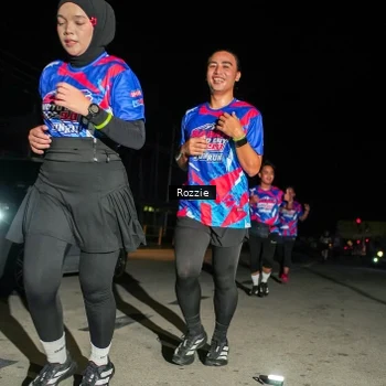 Runner Photo 6066091