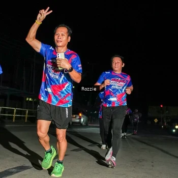 Runner Photo 6066097