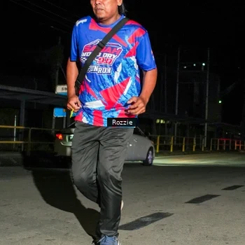 Runner Photo 6066100