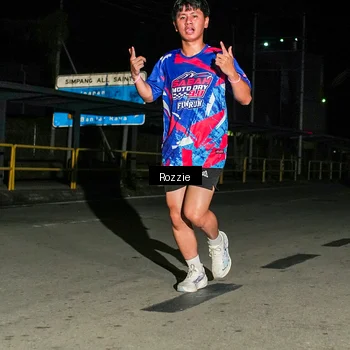 Runner Photo 6066129