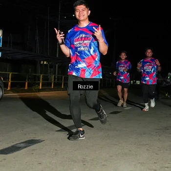 Runner Photo 6066135