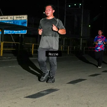 Runner Photo 6066138