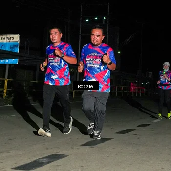 Runner Photo 6066140