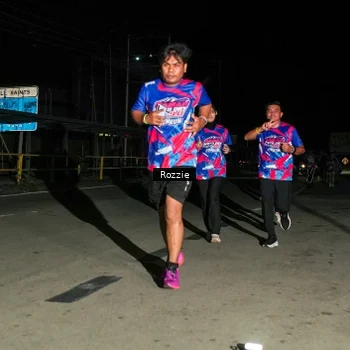 Runner Photo 6066182