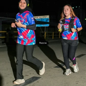 Runner Photo 6066188