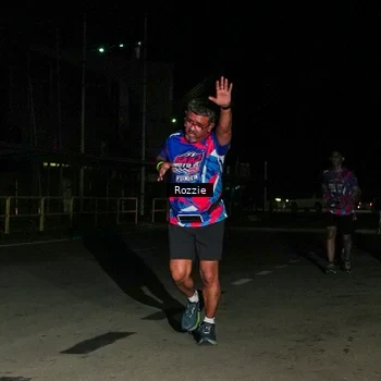 Runner Photo 6066222