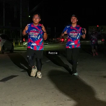 Runner Photo 6066252