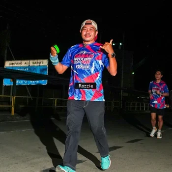 Runner Photo 6066253