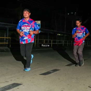 Runner Photo 6066256