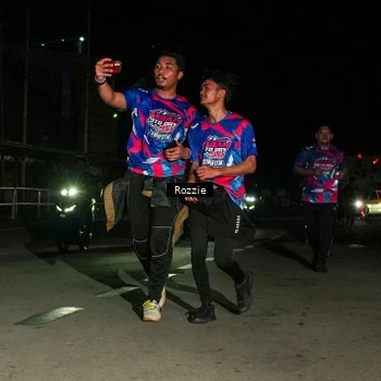 Runner Photo 6066260