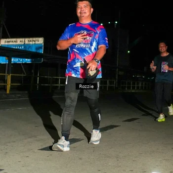 Runner Photo 6066266