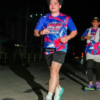 Runner Photo 6066291