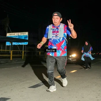 Runner Photo 6066331