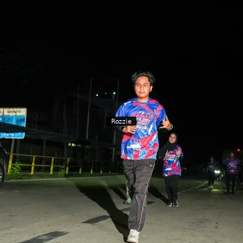 Runner Photo 6066339