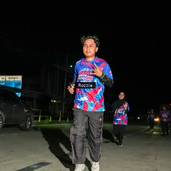 Runner Photo 6066342