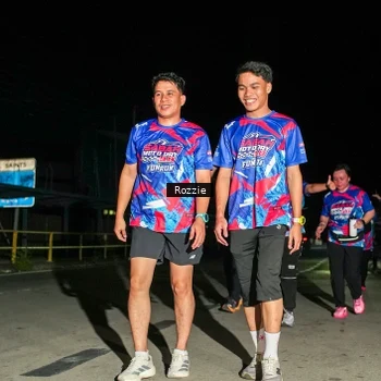 Runner Photo 6066349