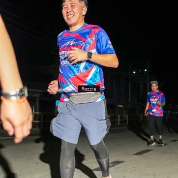 Runner Photo 6066376