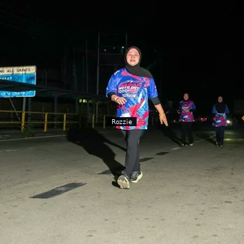 Runner Photo 6066378