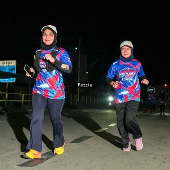 Runner Photo 6066491
