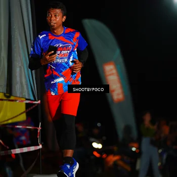 Runner Photo 6066747