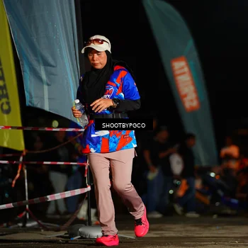 Runner Photo 6066753