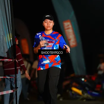 Runner Photo 6066833