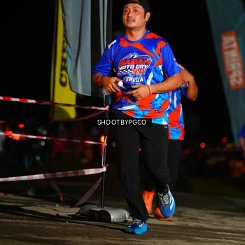 Runner Photo 6066856