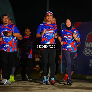 Runner Photo 6066885