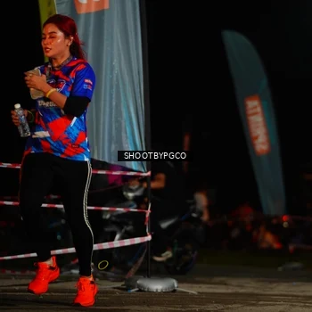 Runner Photo 6066909