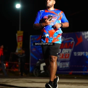 Runner Photo 6066910