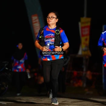 Runner Photo 6066912