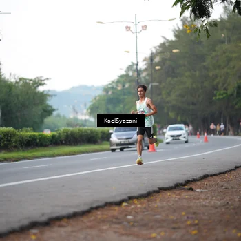 Runner Photo 6067652