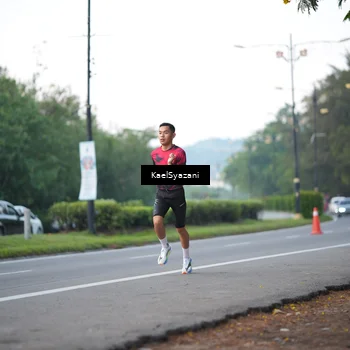 Runner Photo 6067655