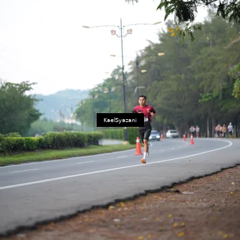 Runner Photo 6067656