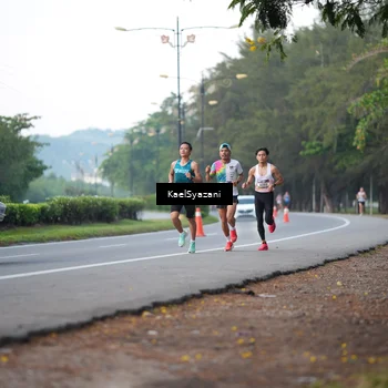 Runner Photo 6067667