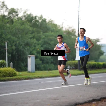 Runner Photo 6067675