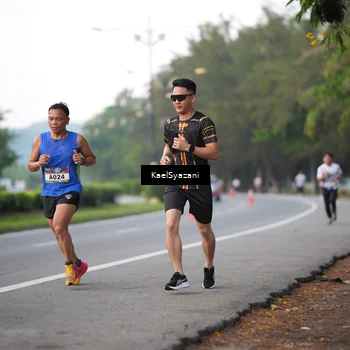 Runner Photo 6067708
