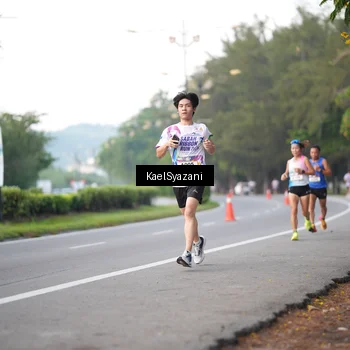 Runner Photo 6067715