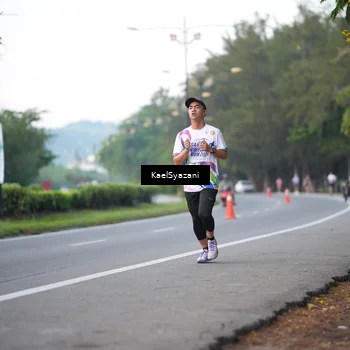 Runner Photo 6067724