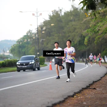 Runner Photo 6067735