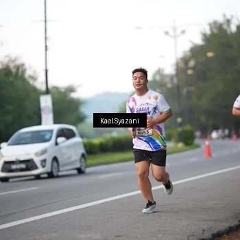 Runner Photo 6067756