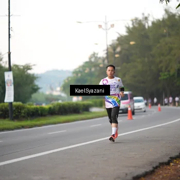 Runner Photo 6067776