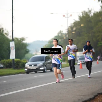 Runner Photo 6067779
