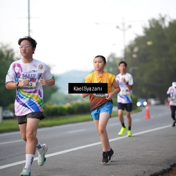 Runner Photo 6067791